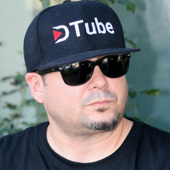 Meet Evilos - Picture 2 of 3